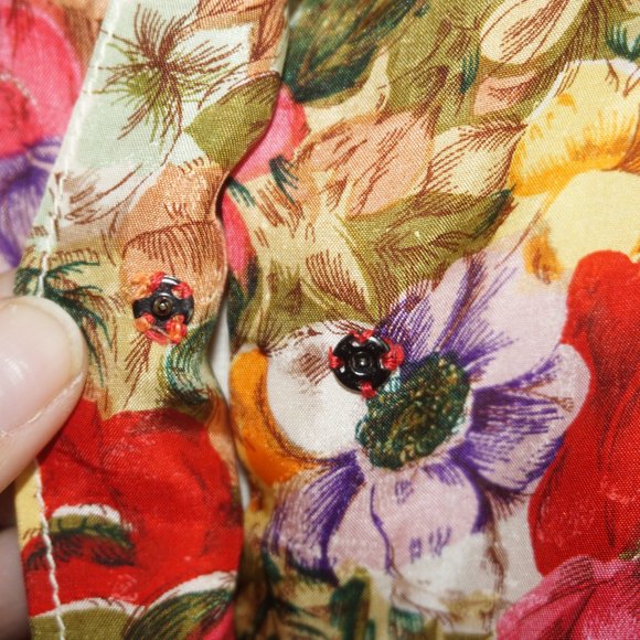 Vintage 40s Silk Floral Blouse - Picture 4 of 10